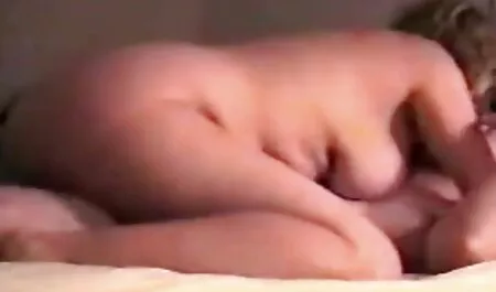 ながら夫酔って妻ベッドショー彼女のおっぱいと商品にwebカメラ 女の子 の ため の アダルト ビデオ