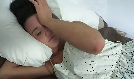 クリトリスをいじめる 女性 av ビデオ