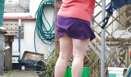 最初の日にフィットネスモデルは、愛の扉を開きます 女性 向け ビデオ