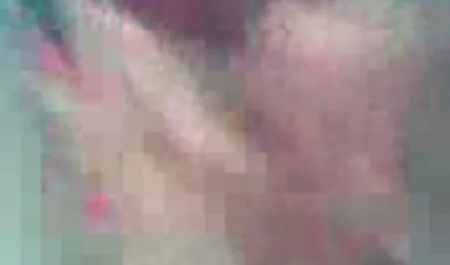 男はポルノを見ながらお尻で彼の半分の兄弟を犯した 女性 向き アダルト ビデオ