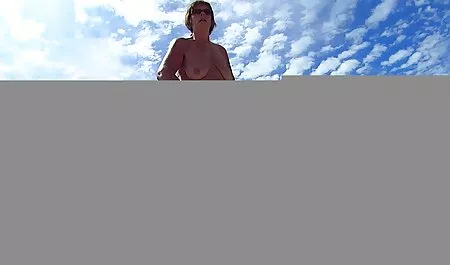 自家製とともに私の友人ママ 女の子 の アダルト ビデオ